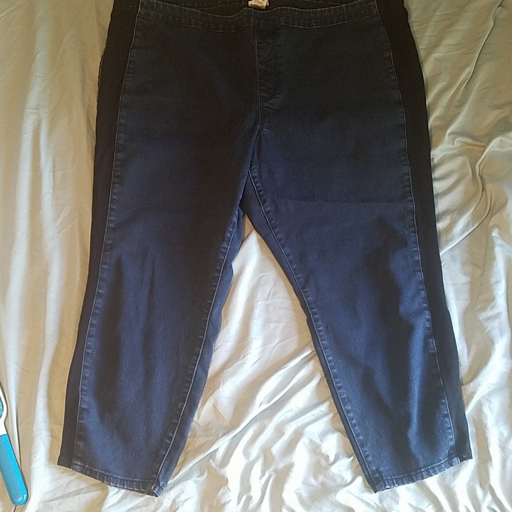 Plus jeans with black stripe down each side